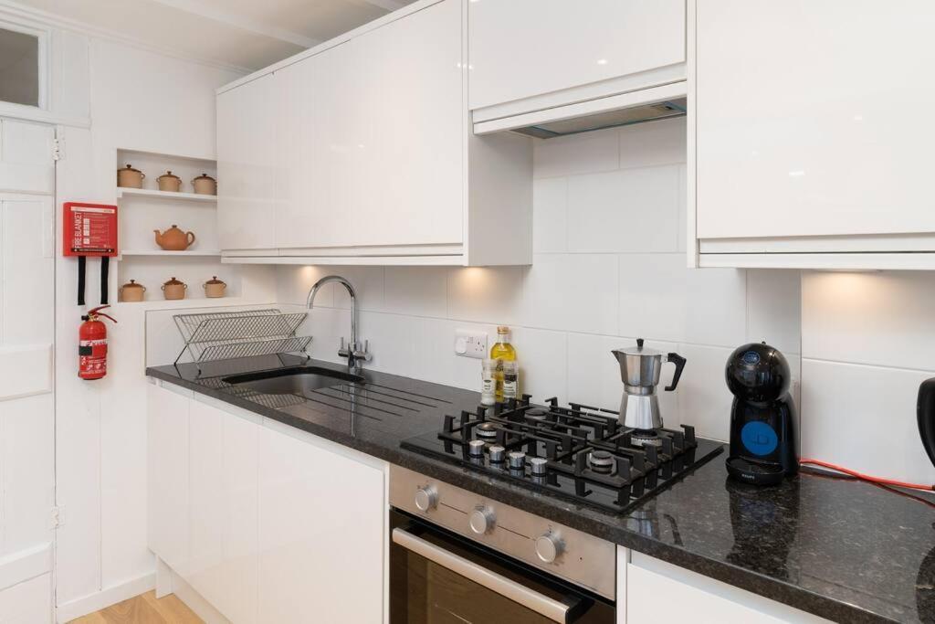 Beautiful And Contemporary Cornish Townhouse In Penzance Villa Екстериор снимка