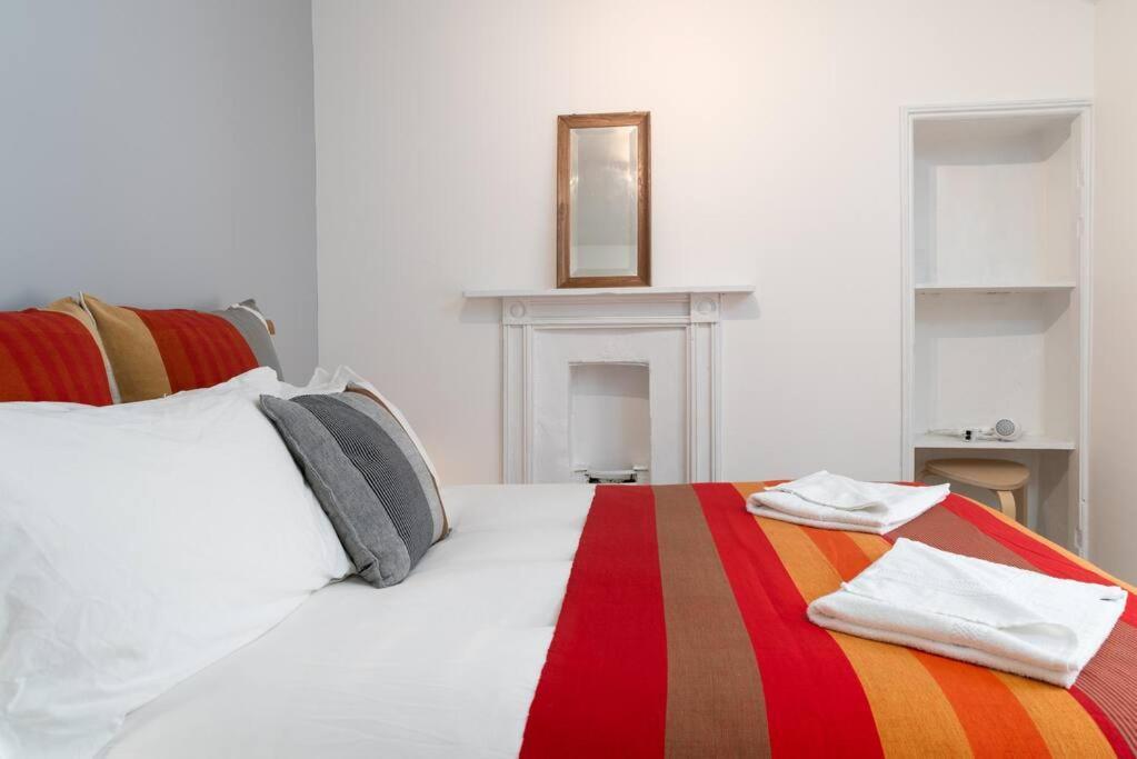 Beautiful And Contemporary Cornish Townhouse In Penzance Villa Екстериор снимка